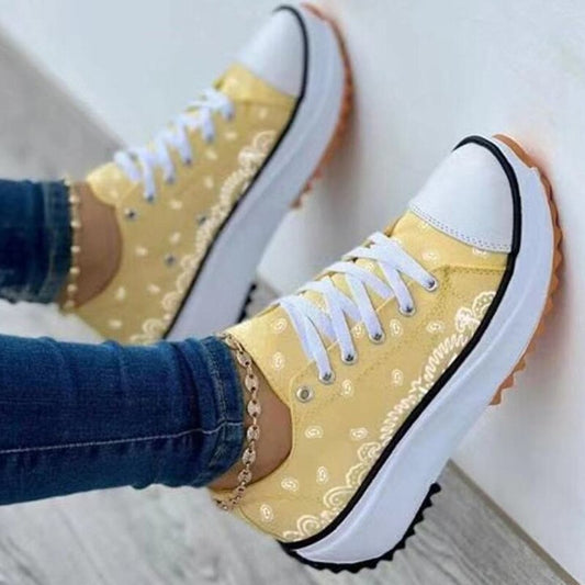 Patterned Canvas Women’s Sneakers – Casual Sport Shoes