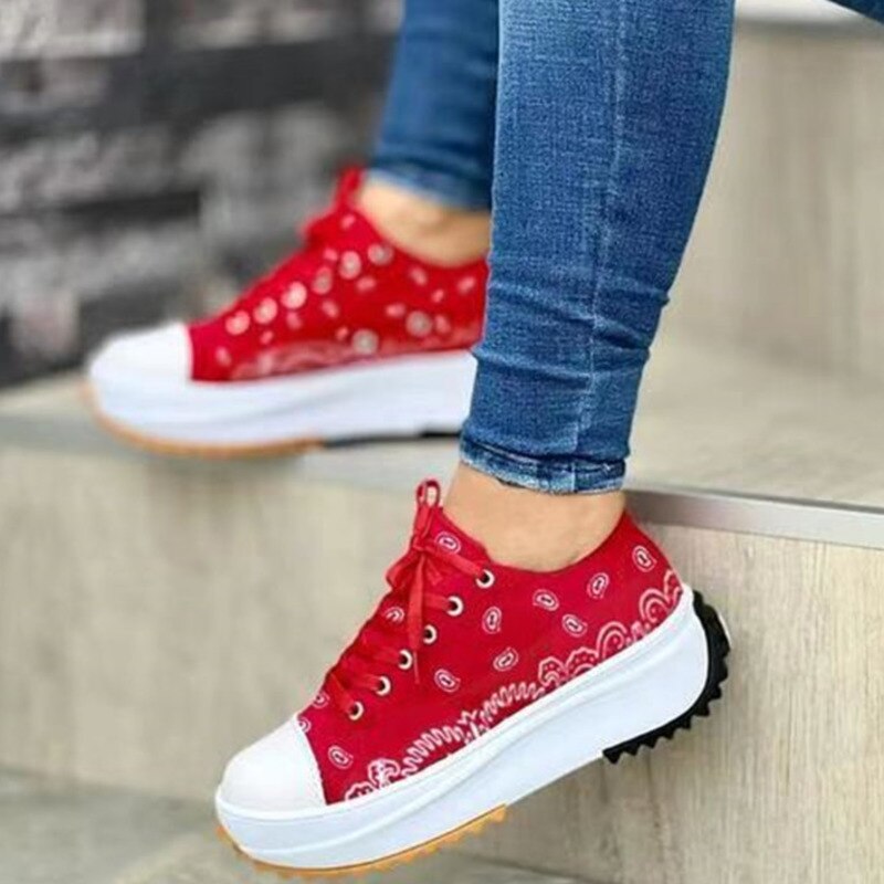 Patterned Canvas Women’s Sneakers – Casual Sport Shoes